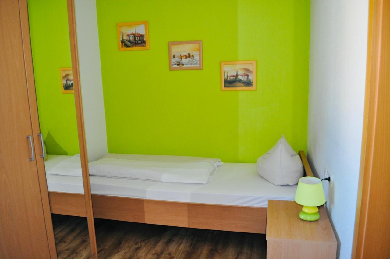 Hotel Discovery Stuttgart Eksteriør bilde
